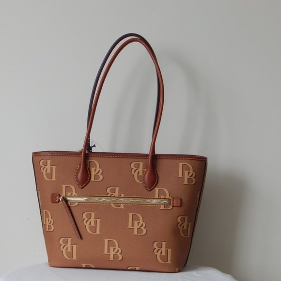 NWT Dooney & Bourke Pebbled Leather Monogram Large Saddle Tote Bag - Picture 6 of 9